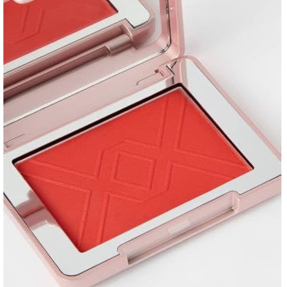 Cynic | Makeup Revolution XXcess Blush – High Pigment Blusher (3.2g) - Picture 4 of 5